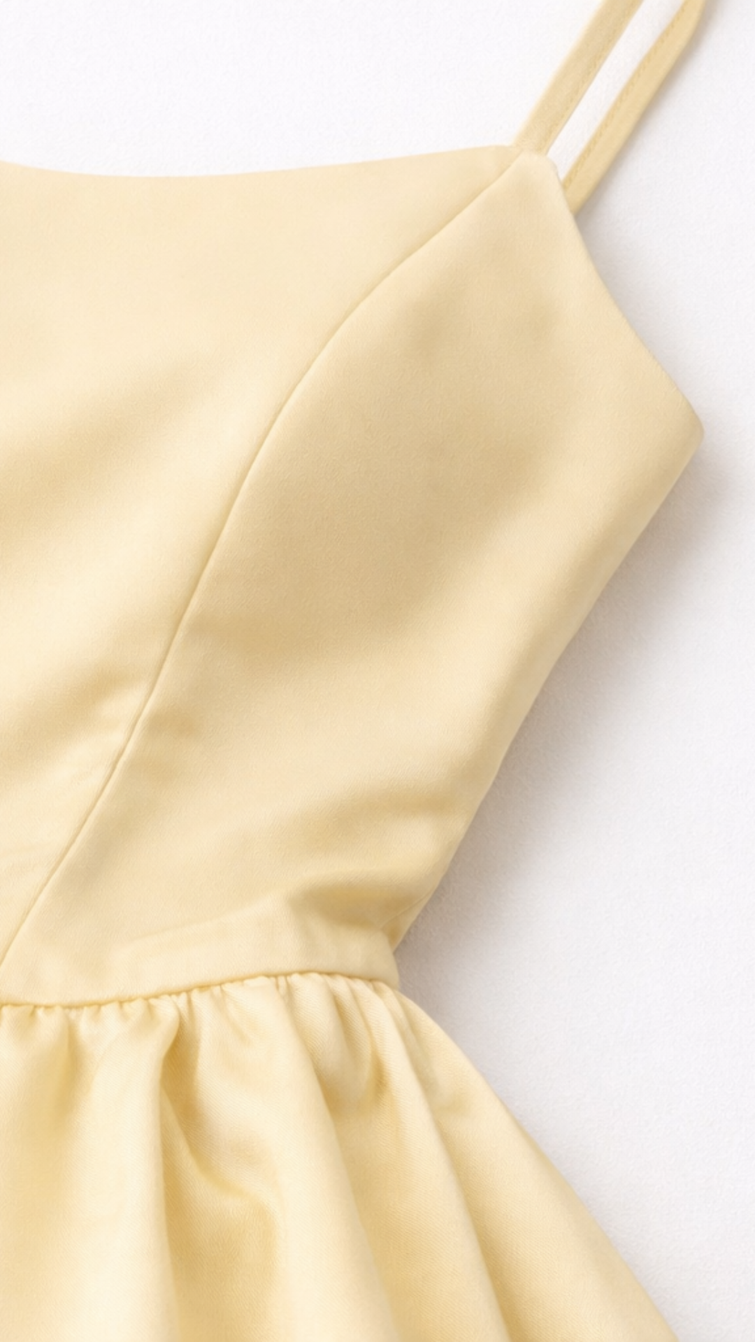 Top Bianca Satin – Camisola de tirantes elegante y minimalista | Kprichic